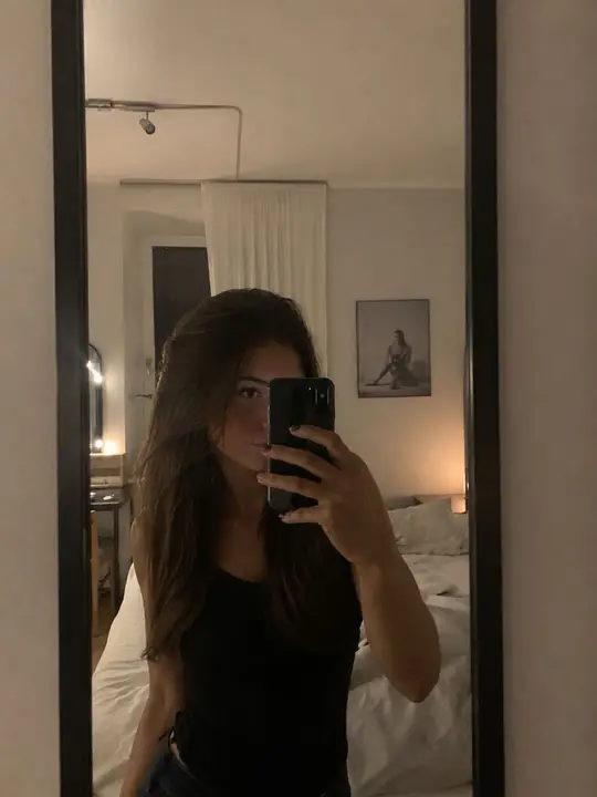 Före: originalselfien som användes i exemplet för Jättepojkvän